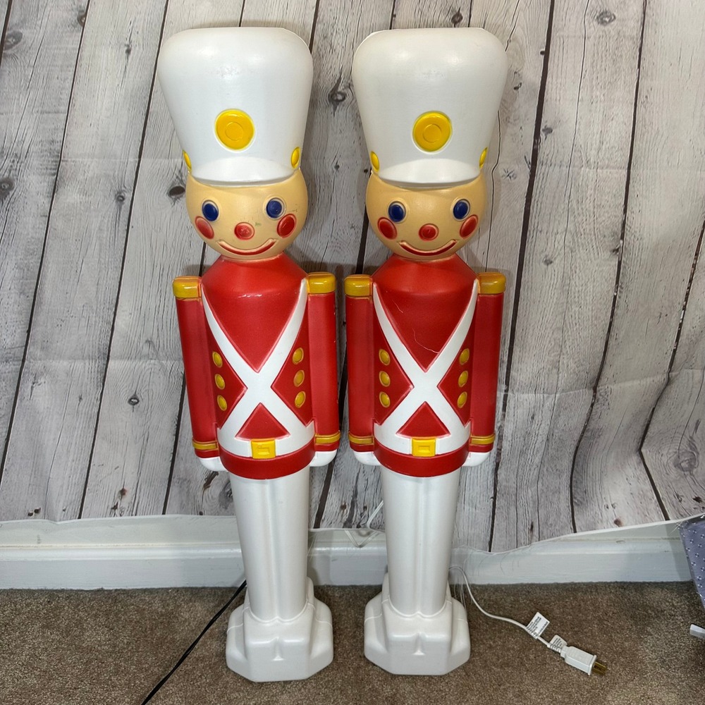 Vintage General Foam Plastics Toy Soldier Blow Mold Pair 31 Inch Christmas Decor